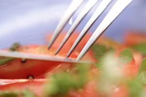 贅沢な家族の食卓を演出する手軽な方法